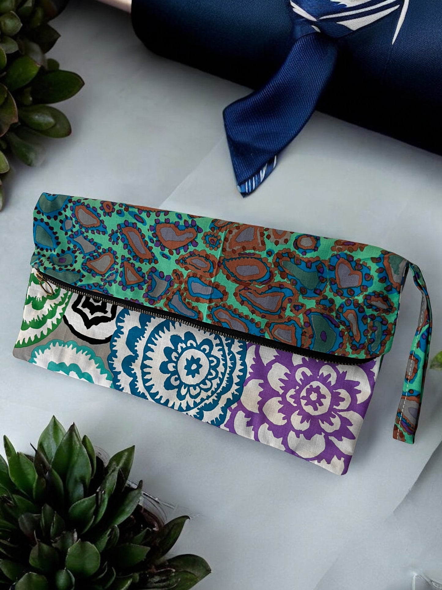 Bohemian Elegance: A Vibrant Cotton Purse