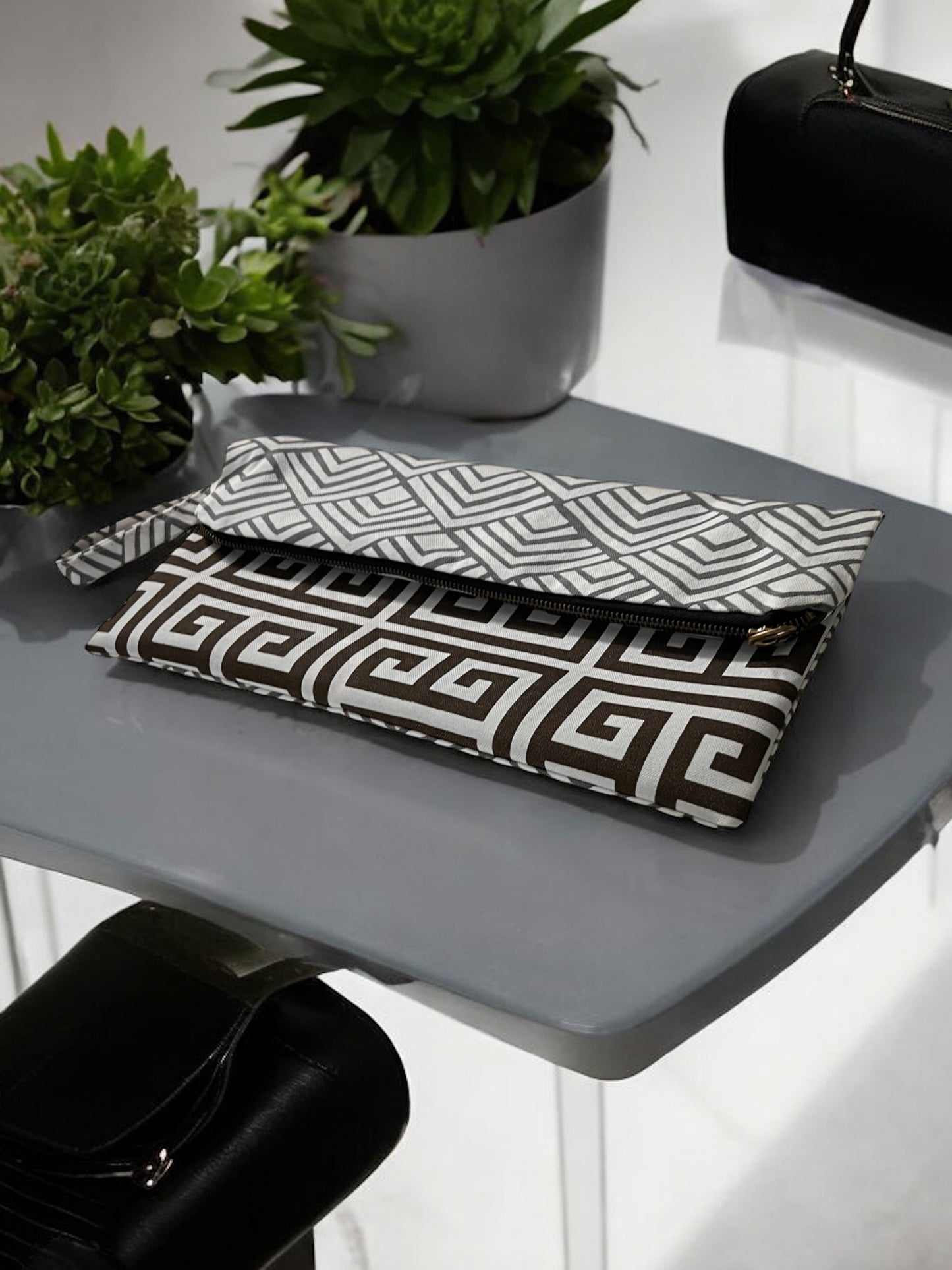 Zilos Geometric Glamour Handbag