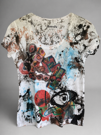 Women’s Abstract Graphic Scoop Neck T-Shirt *