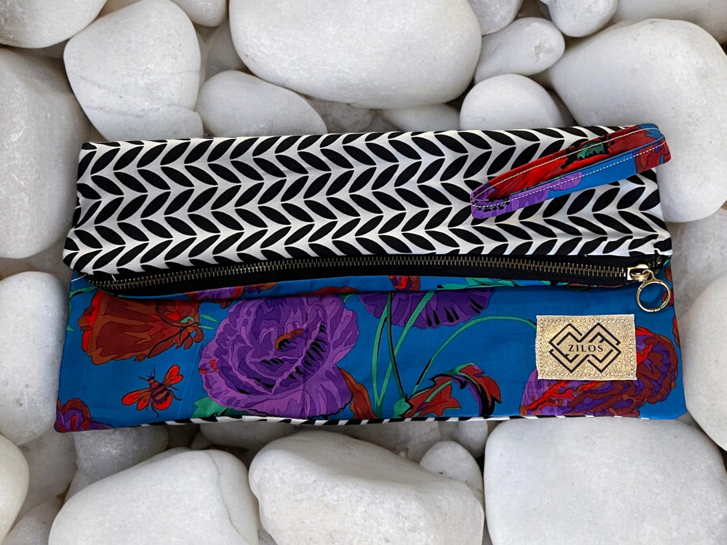 Geometric Elegance and Tropical Vibrance Dual-Sided Clutch