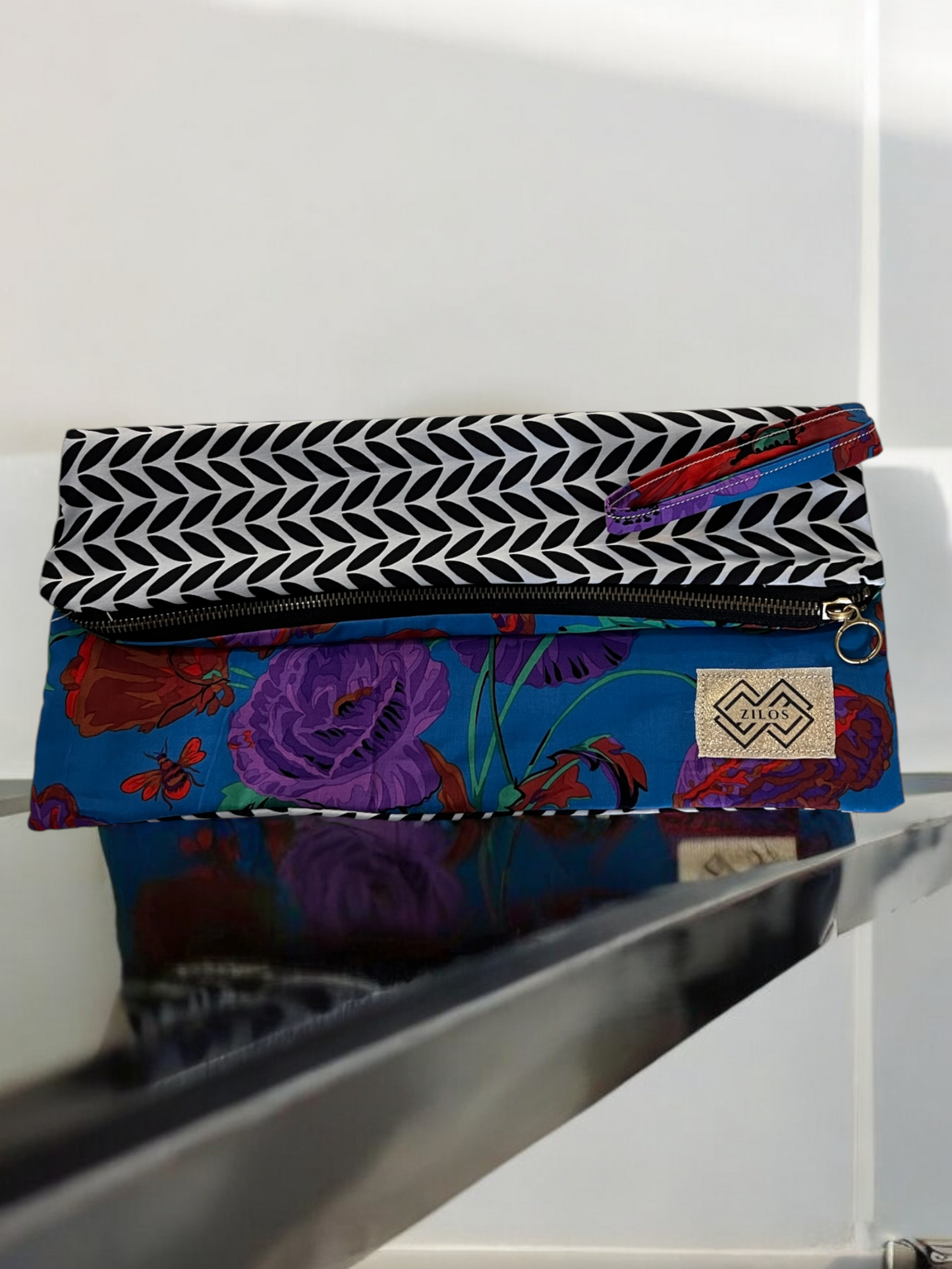 Geometric Elegance and Tropical Vibrance Dual-Sided Clutch