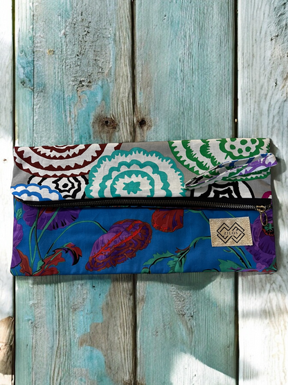 Two-Sided Floral Clutch - Blue & Multicololor