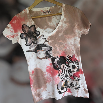 Women’s Abstract Floral Graphic V-Neck T-Shirt *